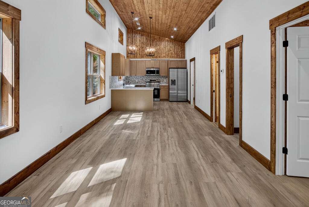 41 Majestic WAY
