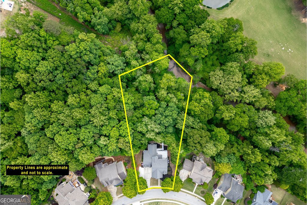 Photo of 5827 Grand Reunion Drive, Hoschton, GA 30548 (MLS # 10762952)