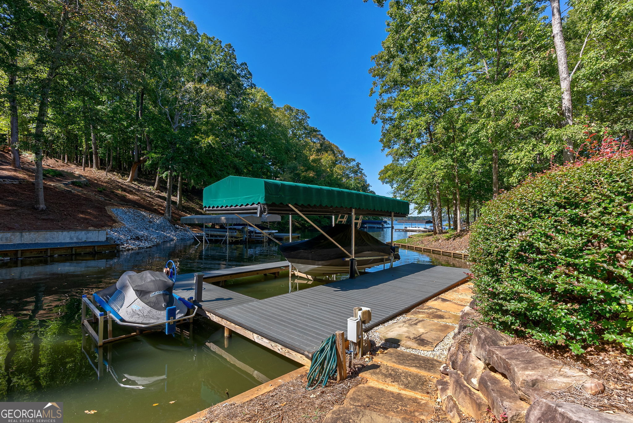 Greensboro, Georgia 30642, United States, 5 Bedrooms Bedrooms, ,5 BathroomsBathrooms,Residential,Active,80448