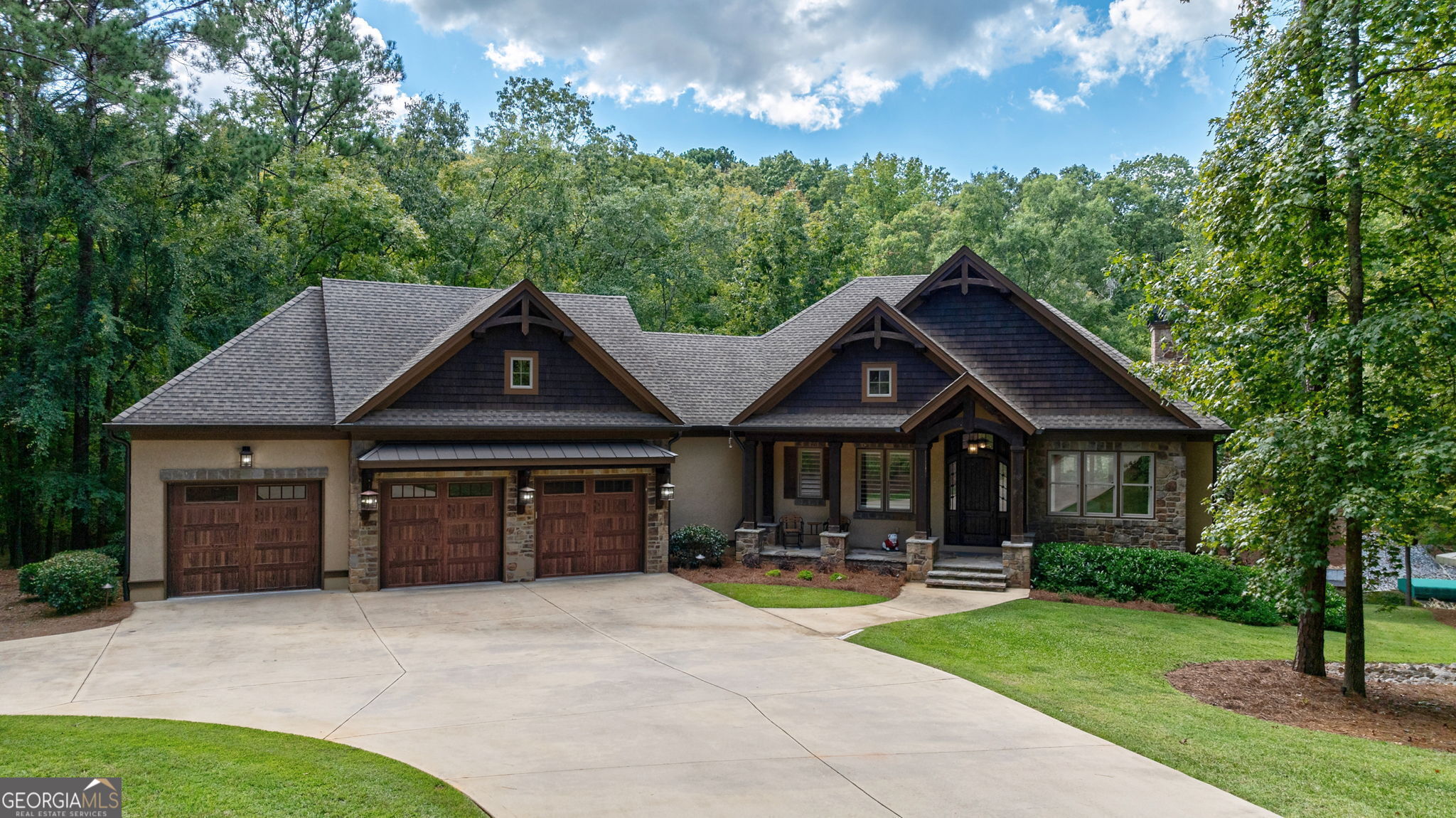 Greensboro, Georgia 30642, United States, 5 Bedrooms Bedrooms, ,5 BathroomsBathrooms,Residential,Active,80448