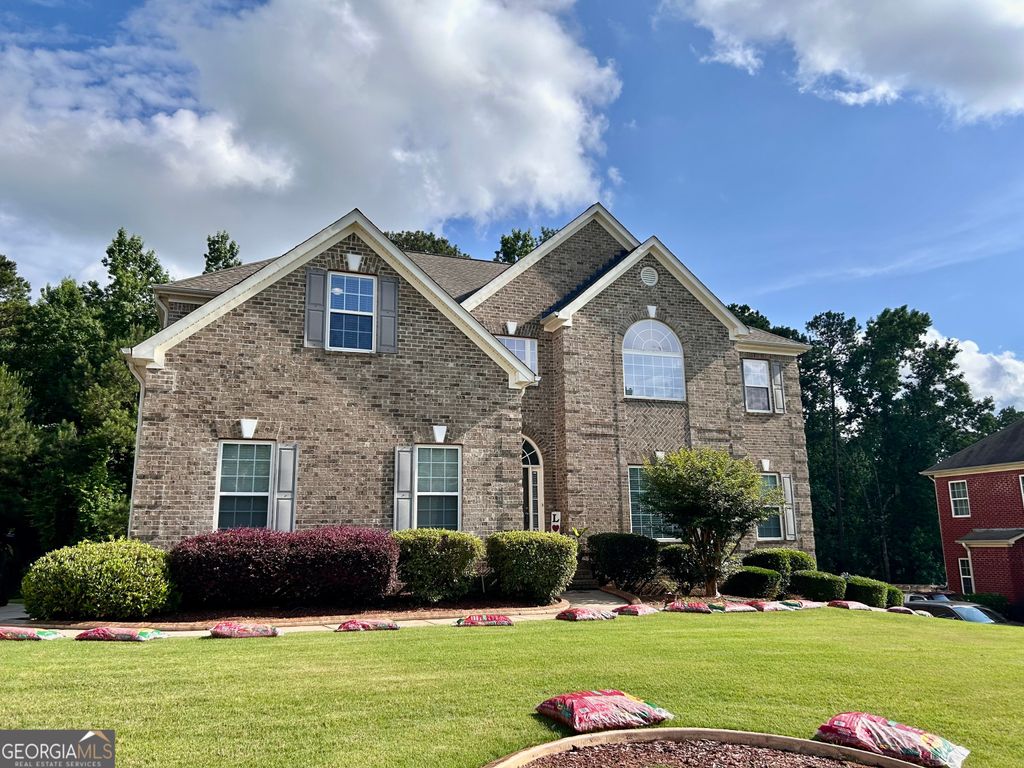 Photo of 2420 Brynlyn Woods Drive NE, Conyers, GA 30013 (MLS # 10782352)