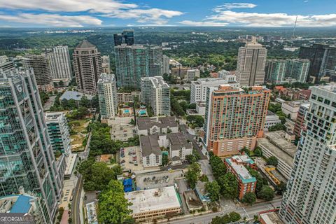 Photo of 1074 Peachtree Walk NE #B414, Atlanta, GA 30309 (MLS # 10644457)