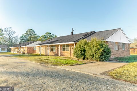 Photo of 655 N Washington Avenue, Talbotton, GA 31827 (MLS # 10675854)