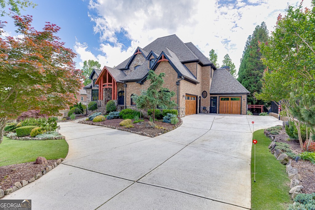 2304 Weeping Oak DR