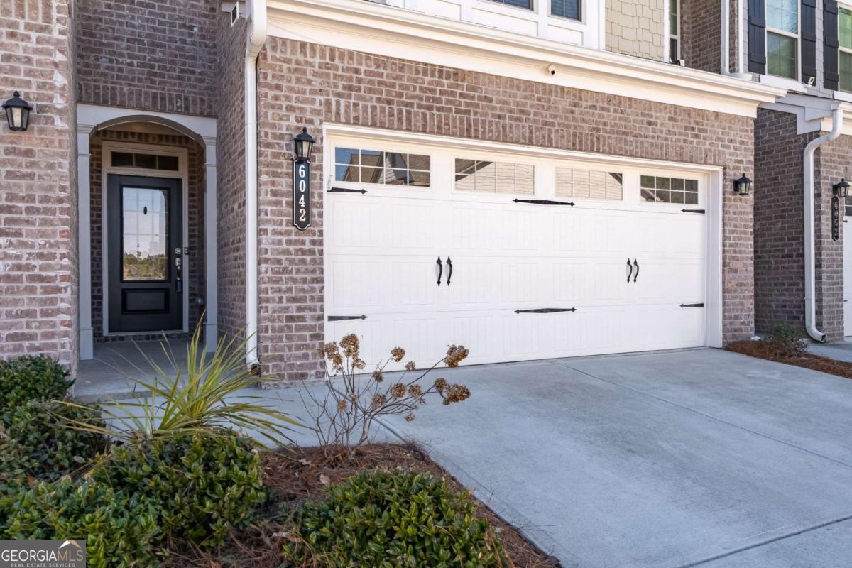 6042 Harbor Landing DR