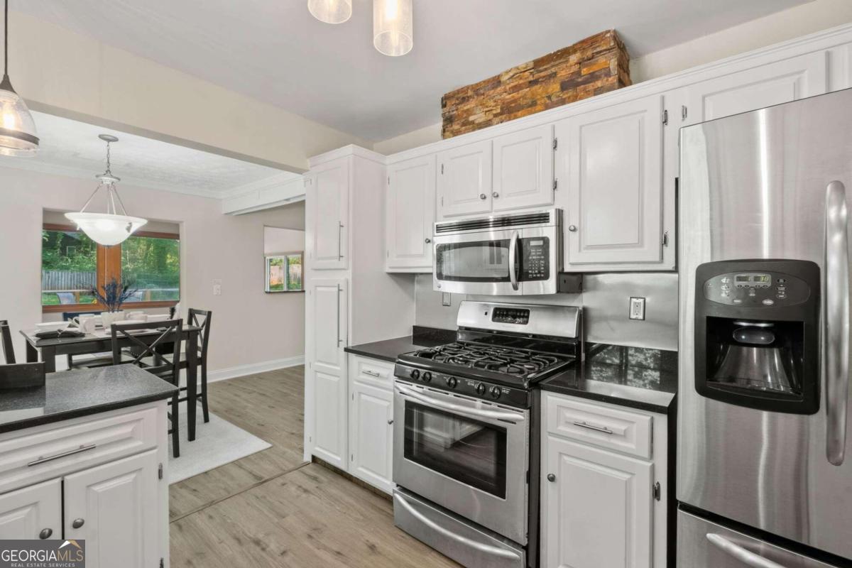 LAMPLIGHTER - Residential