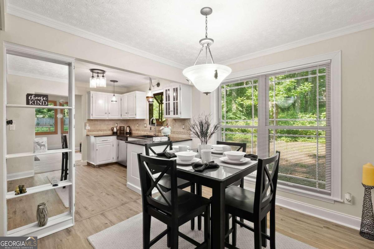 LAMPLIGHTER - Residential