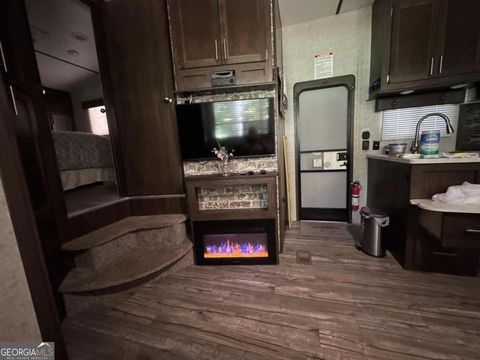 402 Peaceful LOOP Chatsworth GA 30705