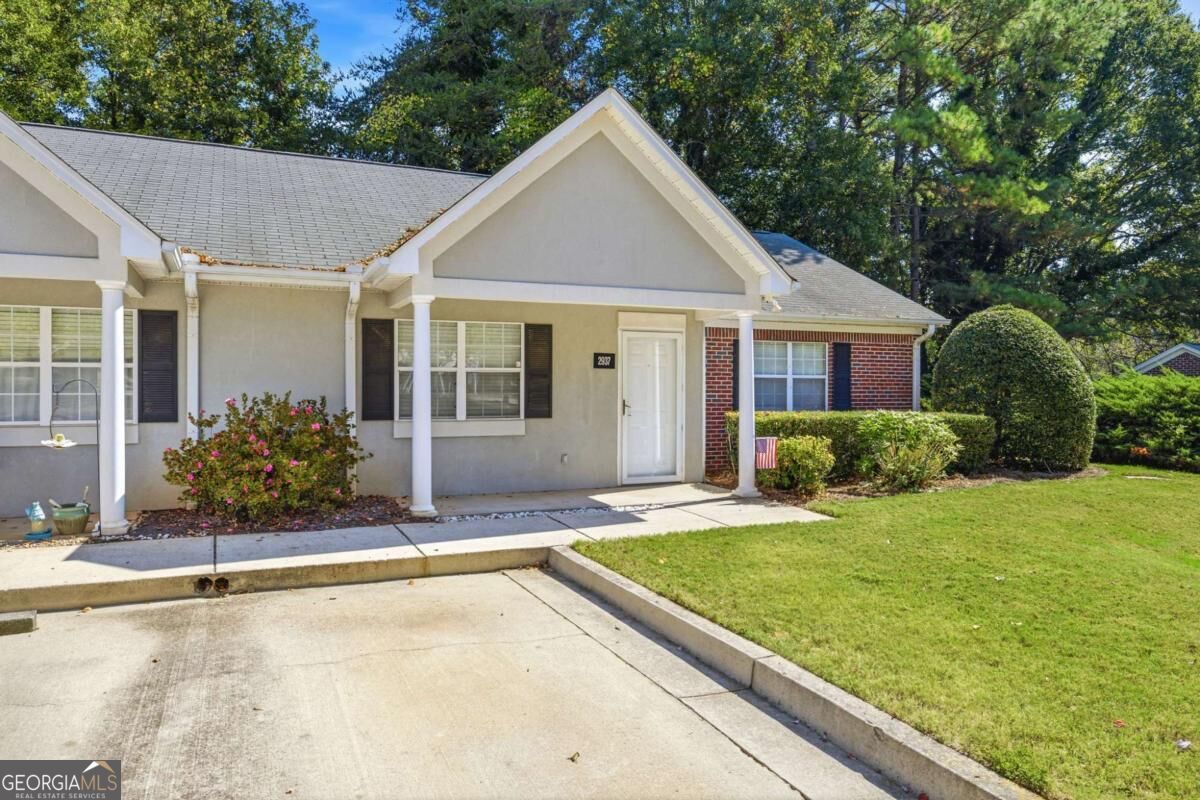 2937 Florence DR