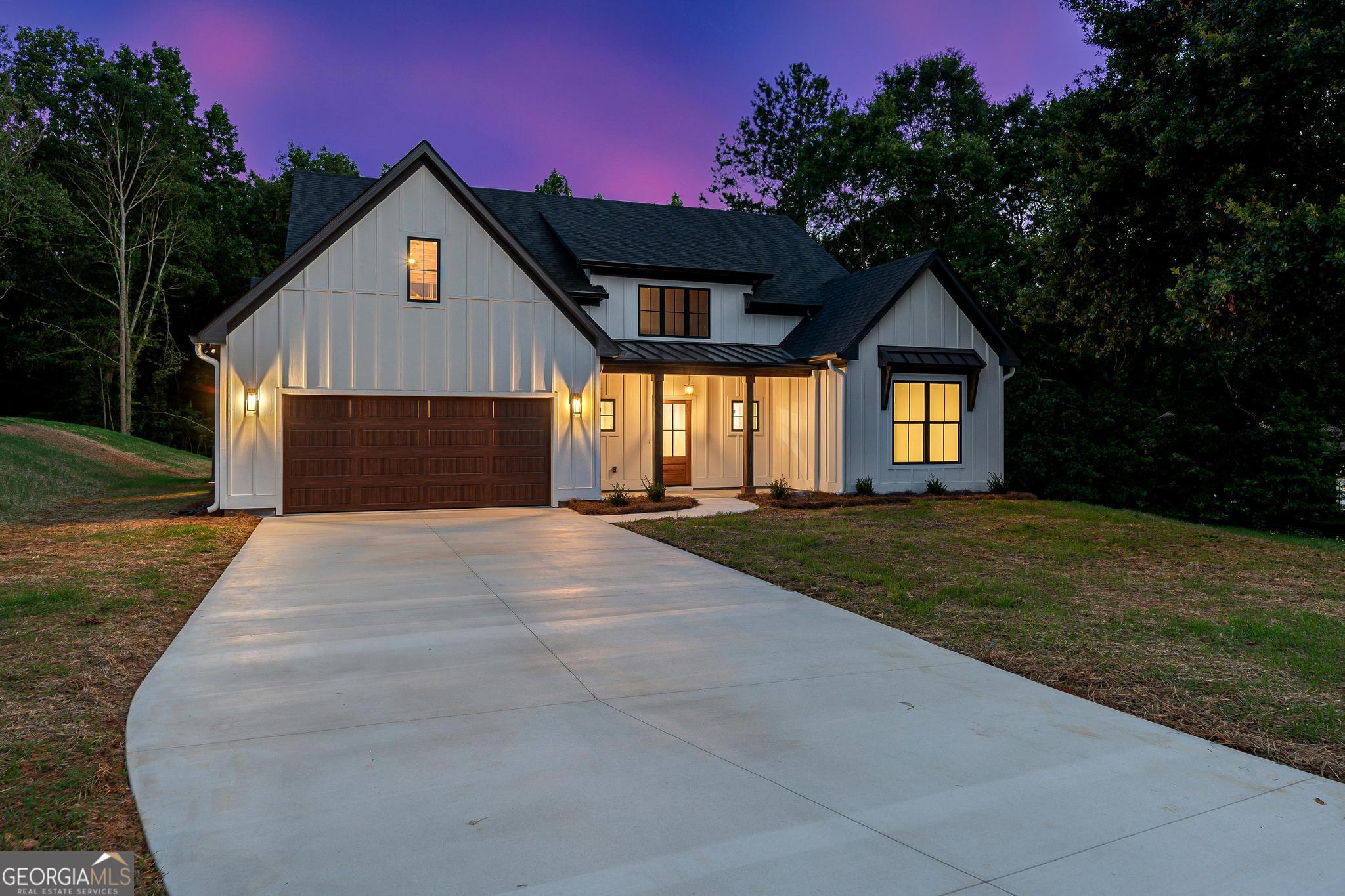221 Highland Ridge DR