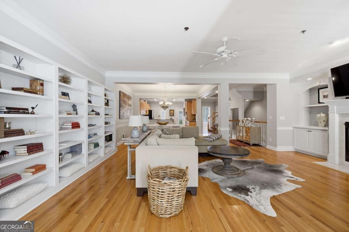 576 Vinings Estates DR SE