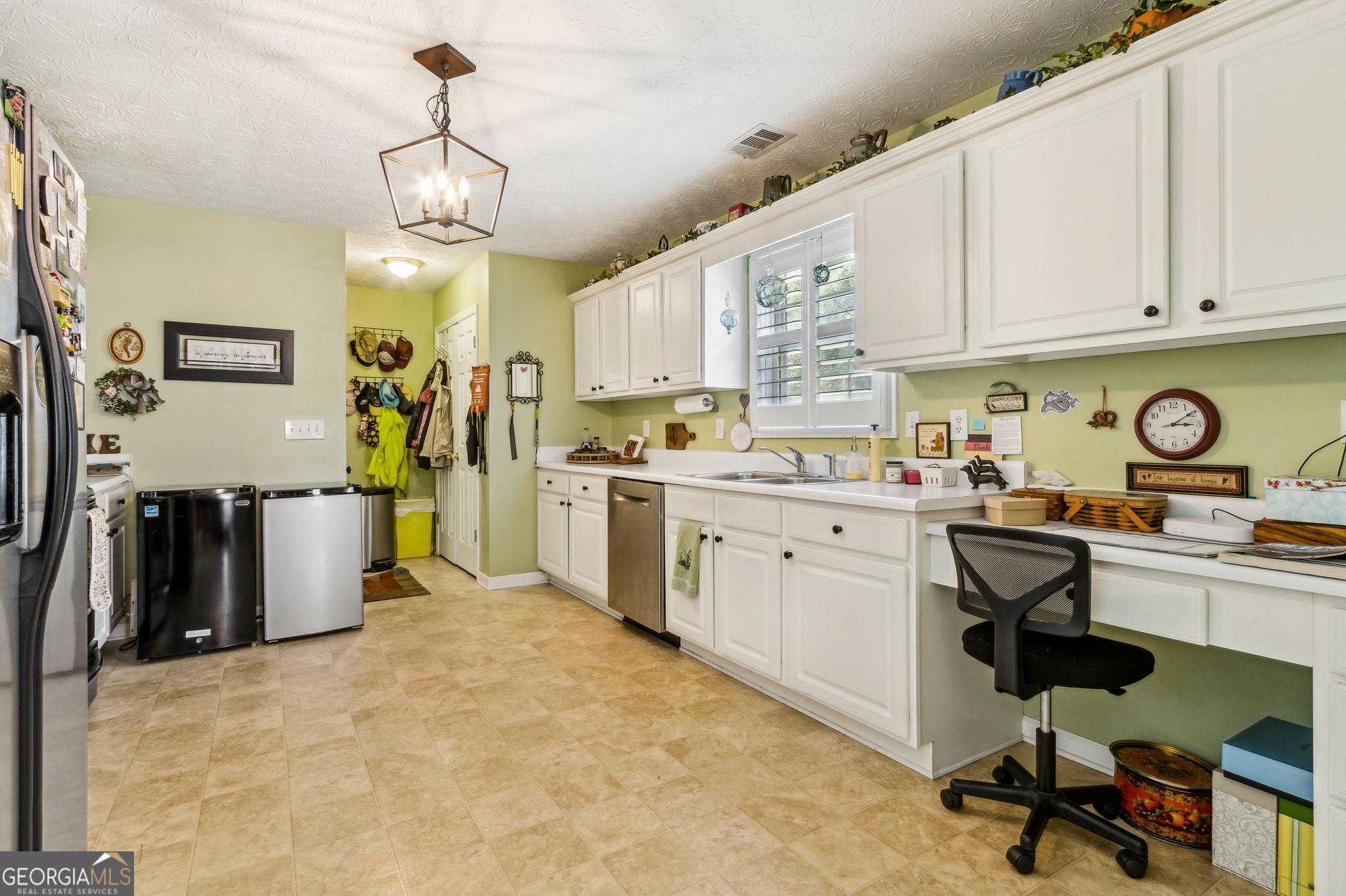 Winder, Georgia 30680, United States, 3 Bedrooms Bedrooms, ,2 BathroomsBathrooms,Residential,Pending,108173