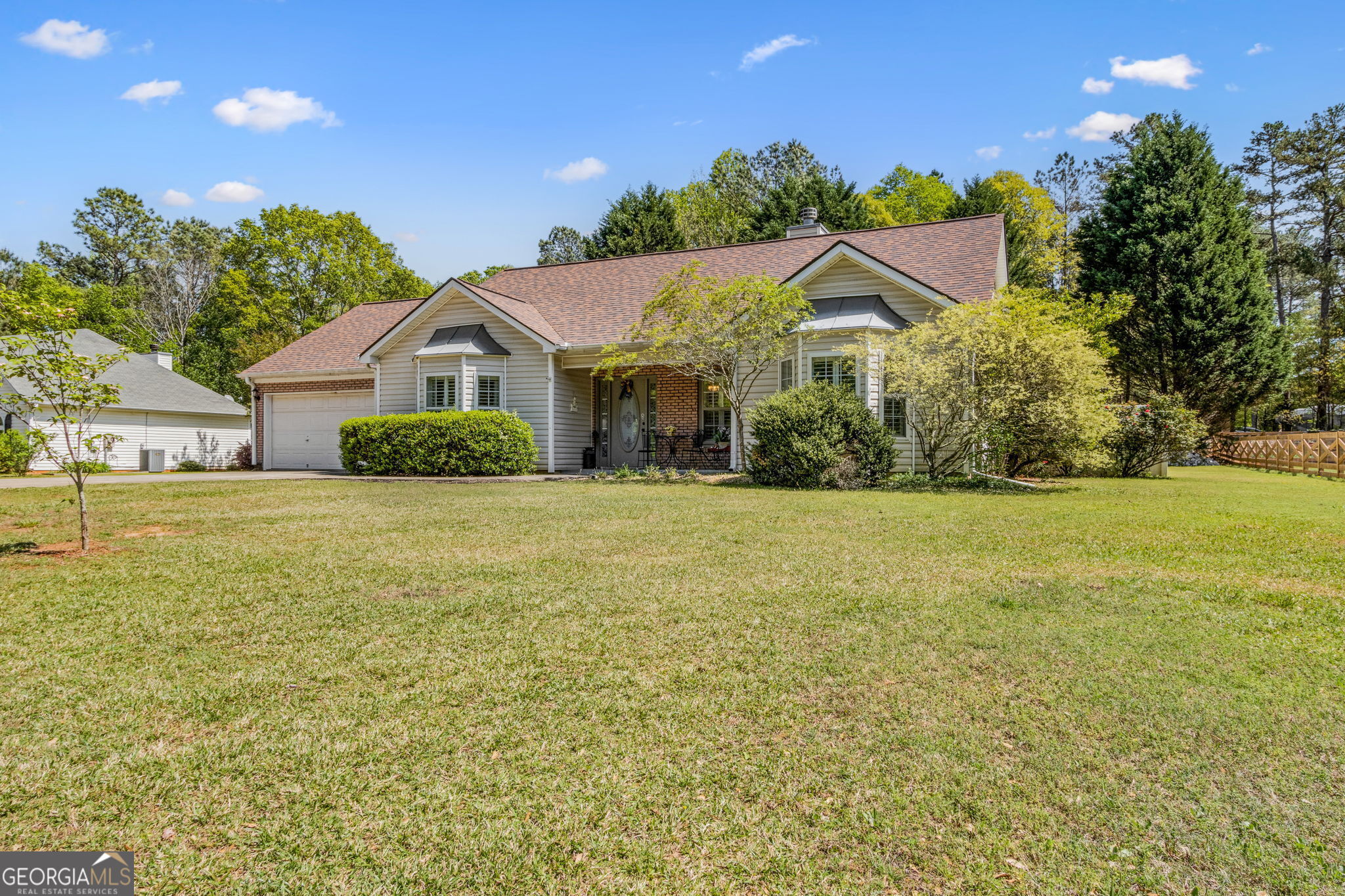 Winder, Georgia 30680, United States, 3 Bedrooms Bedrooms, ,2 BathroomsBathrooms,Residential,Pending,108173