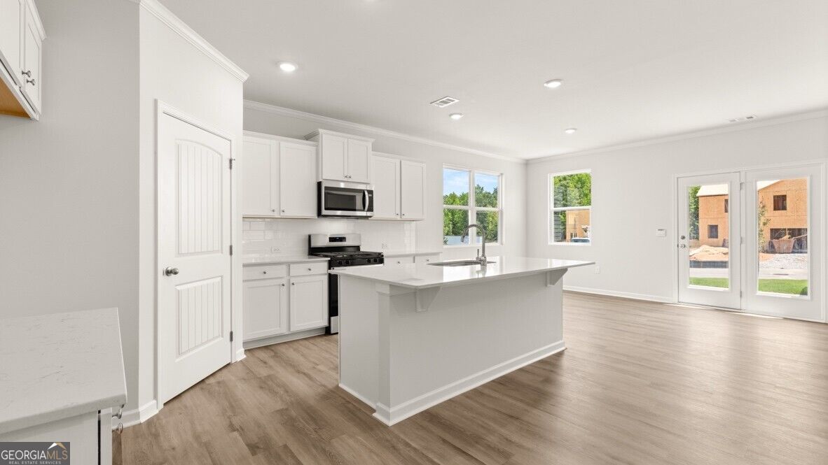 96 Lambton PL