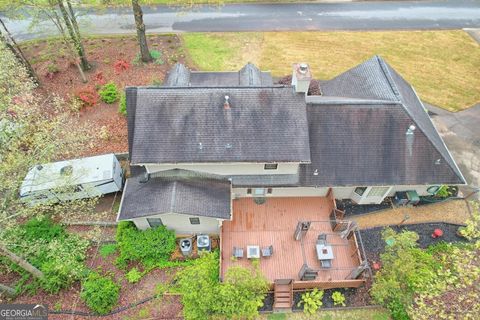 A home in Dacula