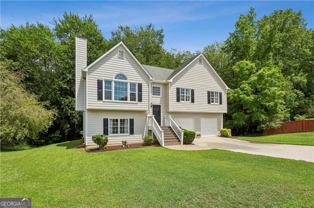 Photo of 3096 Woodcrest Way, Powder Springs, GA 30127 (MLS # 10774565)