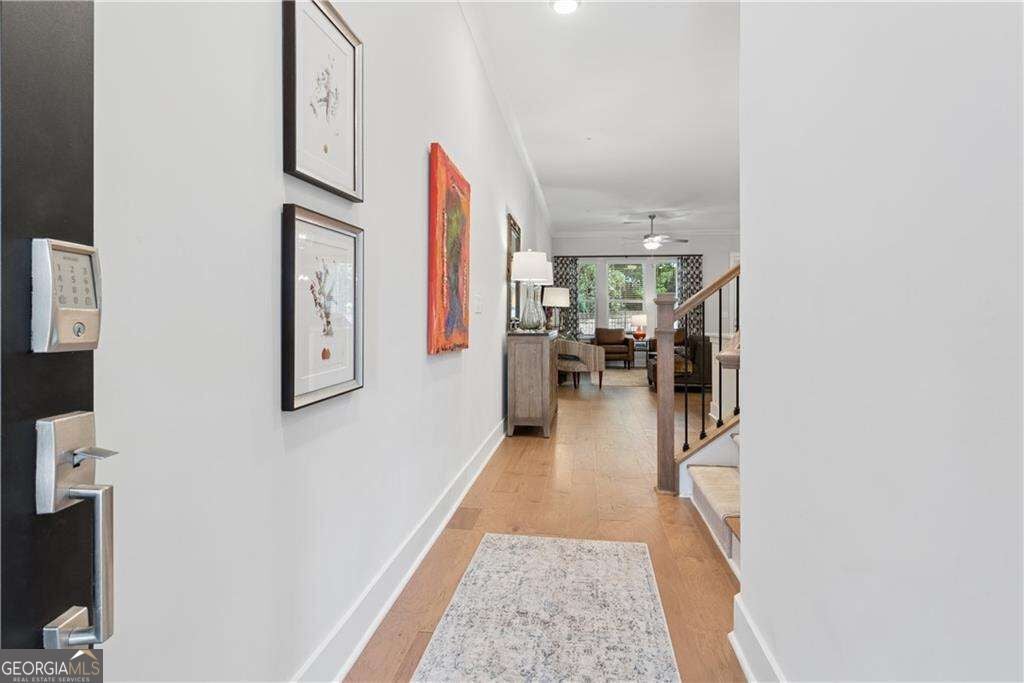 1090 Harper DR