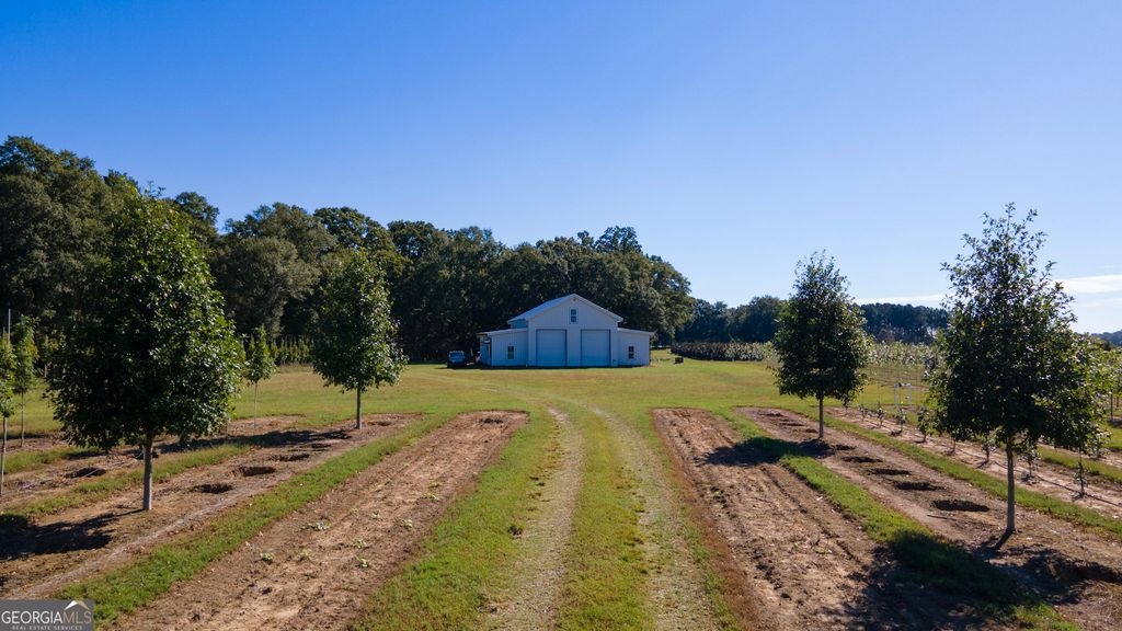 Photo of 1904 Highway 341 S, Barnesville, GA 30204 (MLS # 10711916)