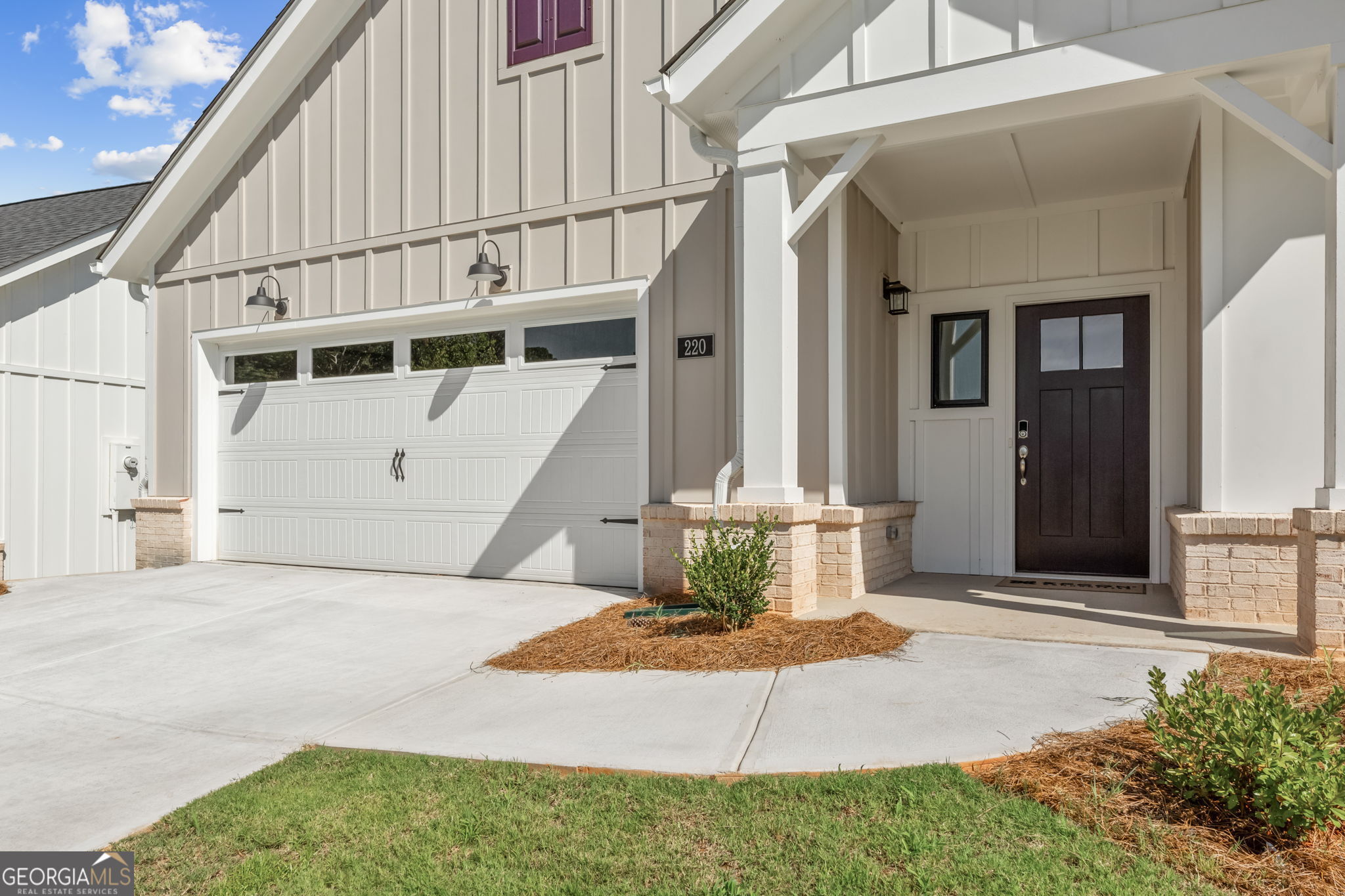220 Persimmon WAY 6