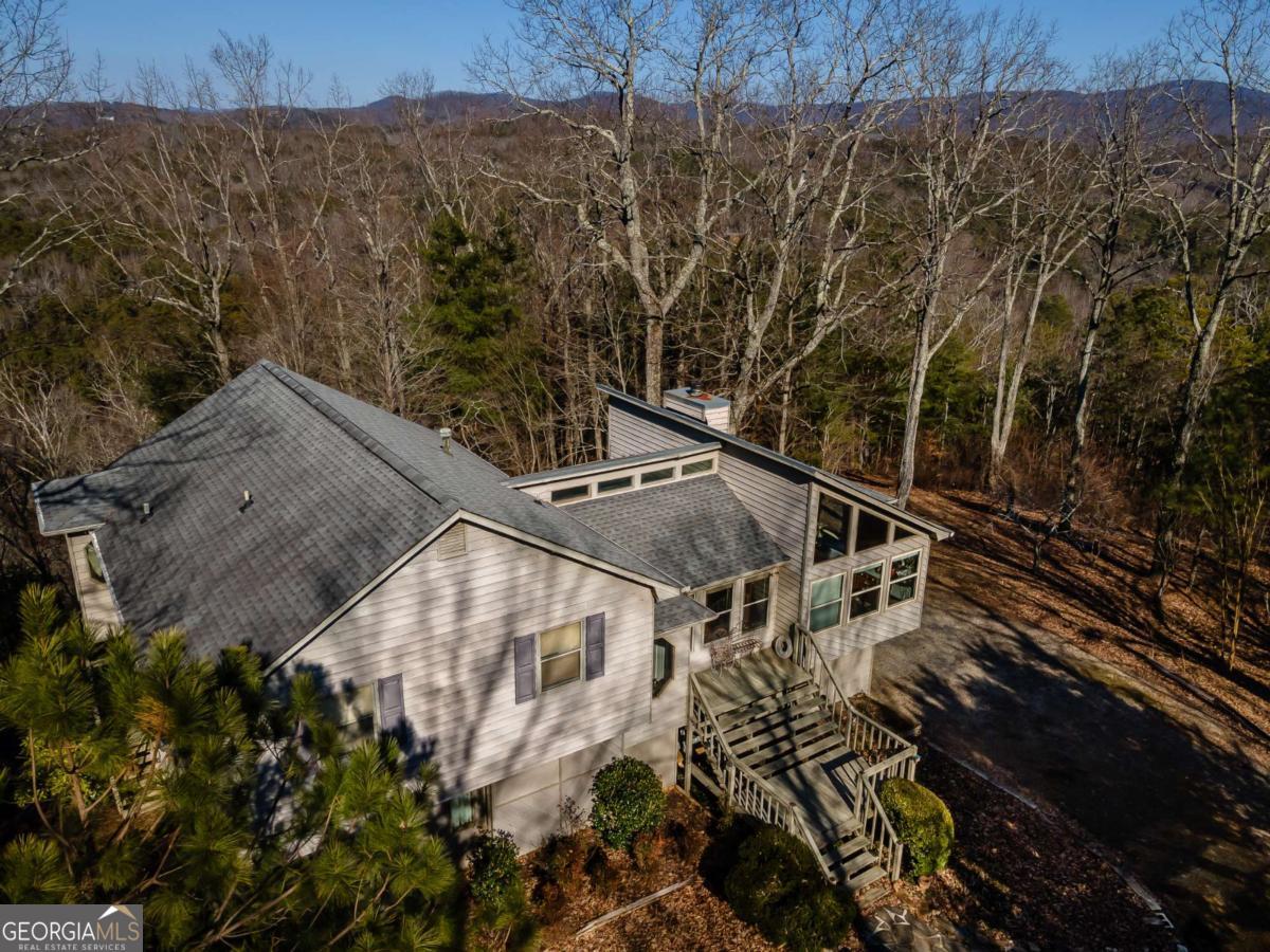 934 Greystone RD
