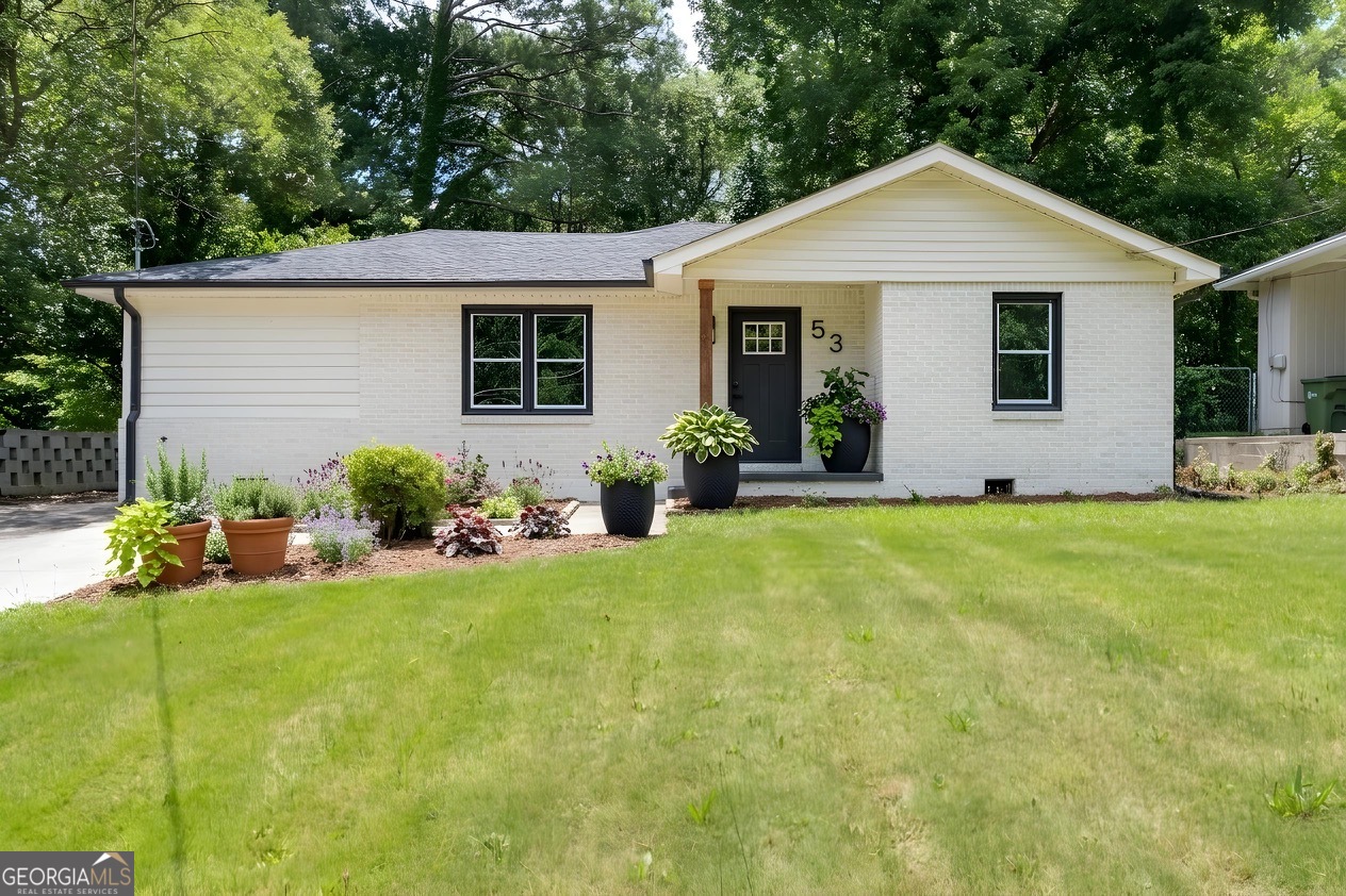 Photo 1 of 35 — 53 Springside DR SE, Atlanta, GA 30354