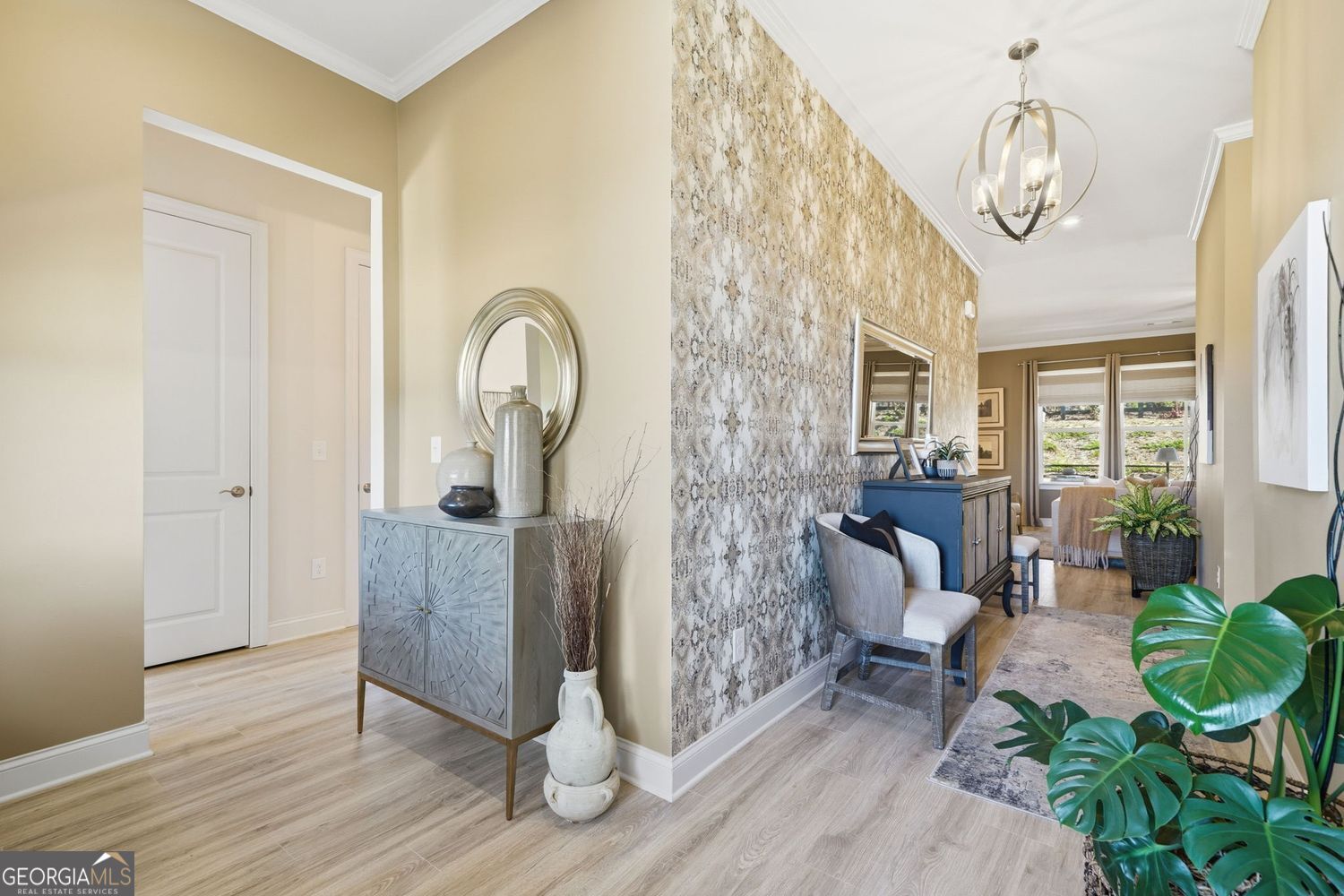 375 Linger Longer DR