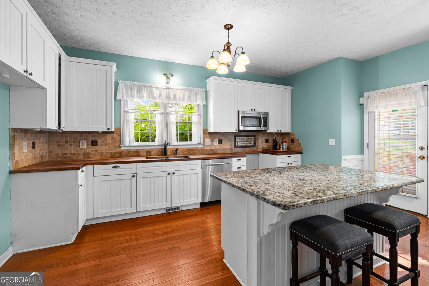 Covington, Georgia 30016, United States, 4 Bedrooms Bedrooms, ,4 BathroomsBathrooms,Residential,Active,195159