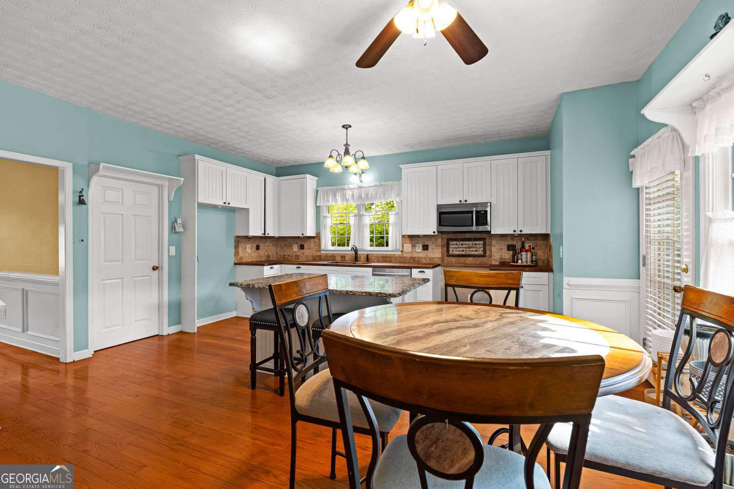 Covington, Georgia 30016, United States, 4 Bedrooms Bedrooms, ,4 BathroomsBathrooms,Residential,Active,195159