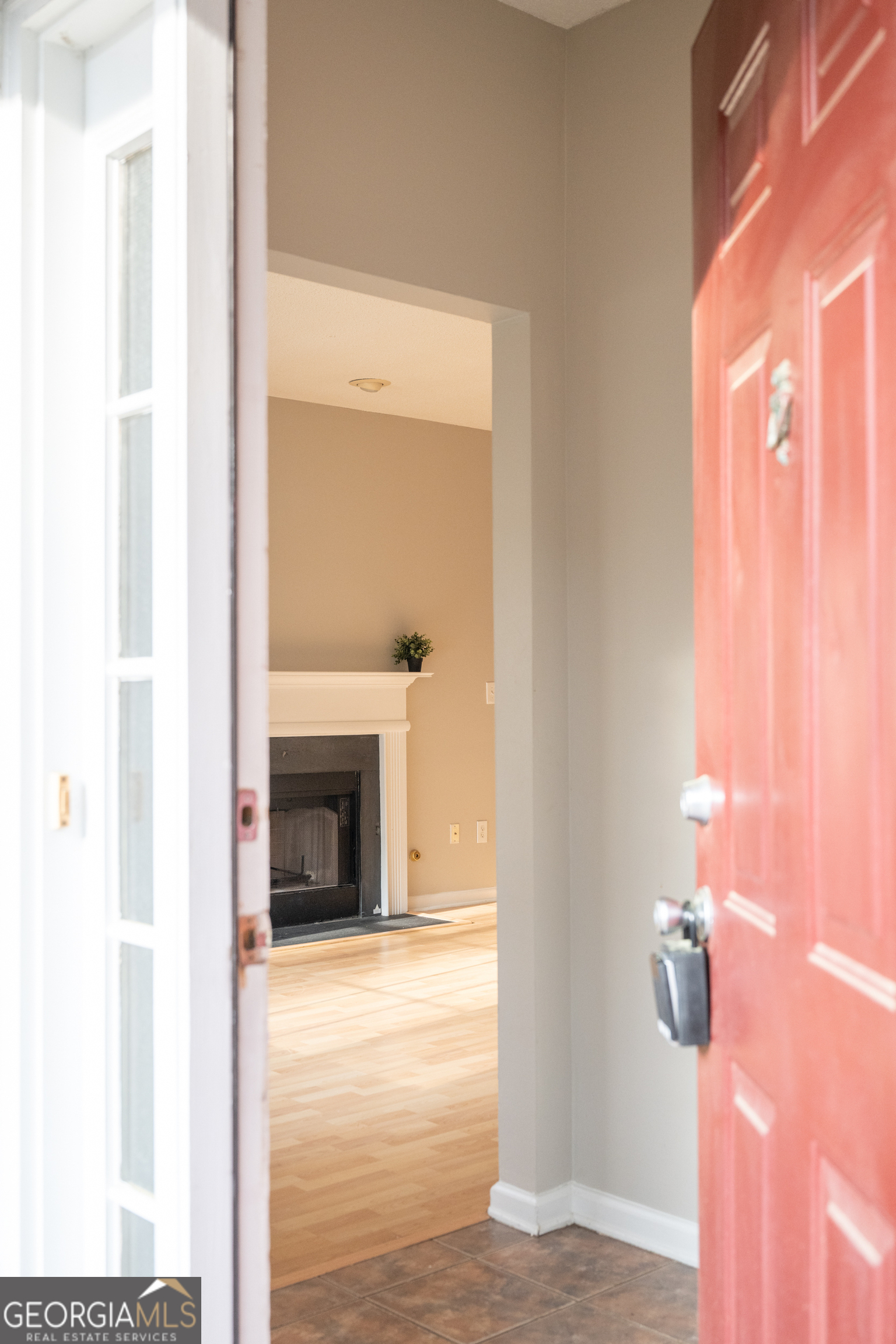 101 Spring Heights LN SE 101