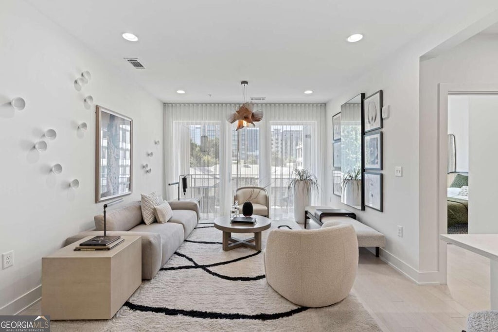Photo of 775 Juniper Street NE #227, Atlanta, GA 30308 (MLS # 10835033)