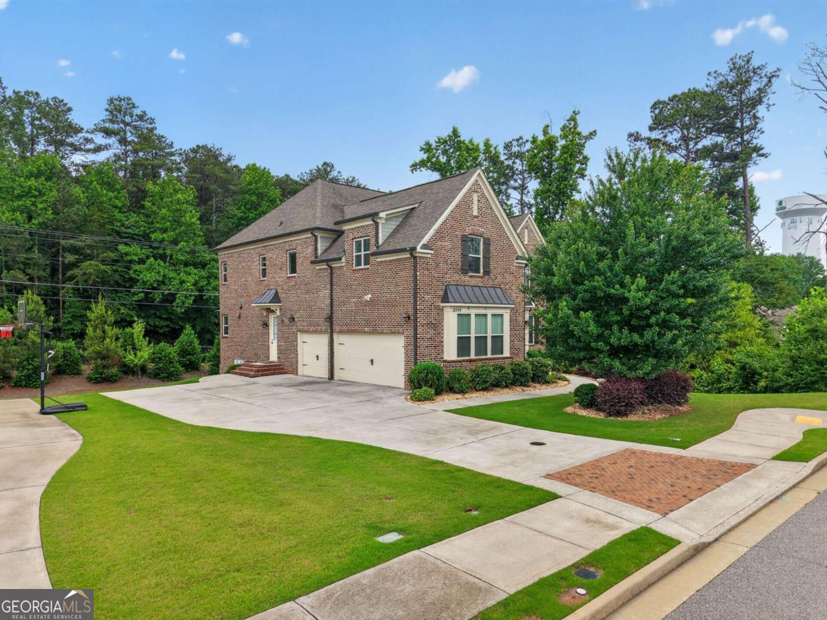 2555 Wood Fern LN