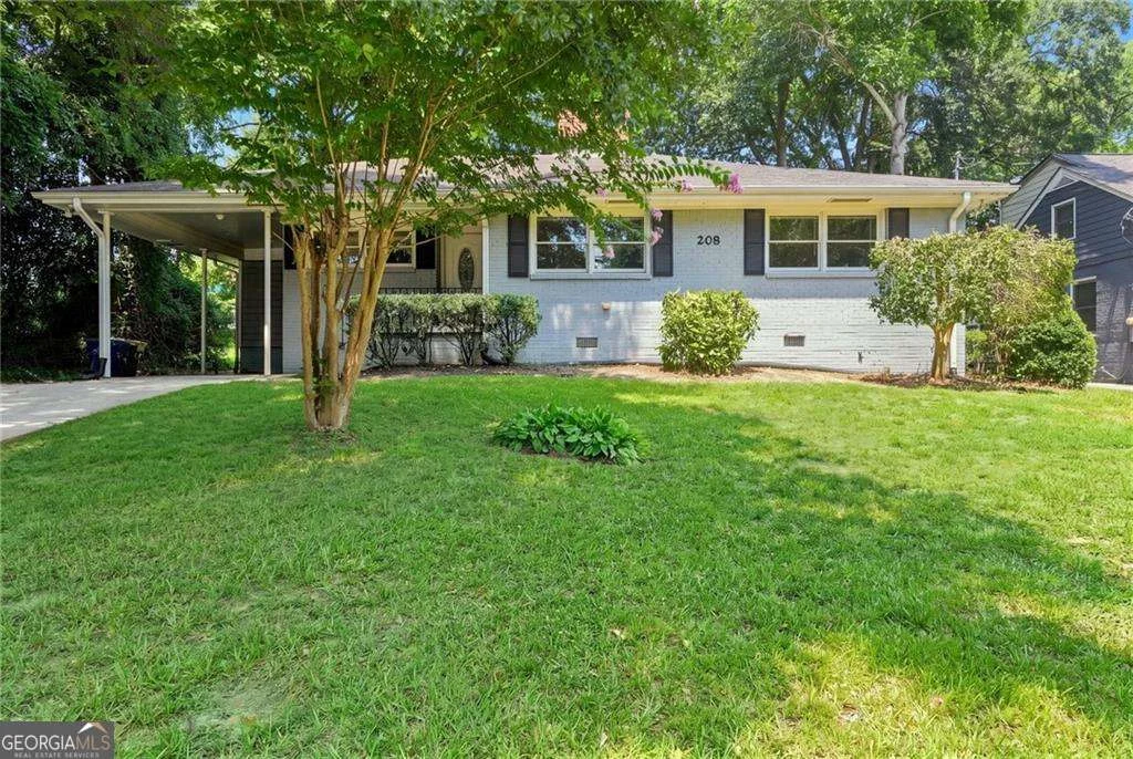 208 Midvale Drive NE
