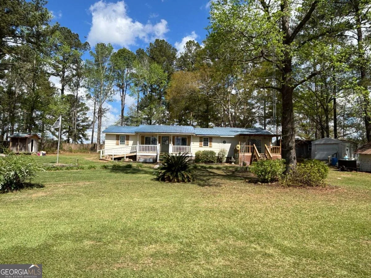1565 East Lake Drive, Screven, GA, 31560