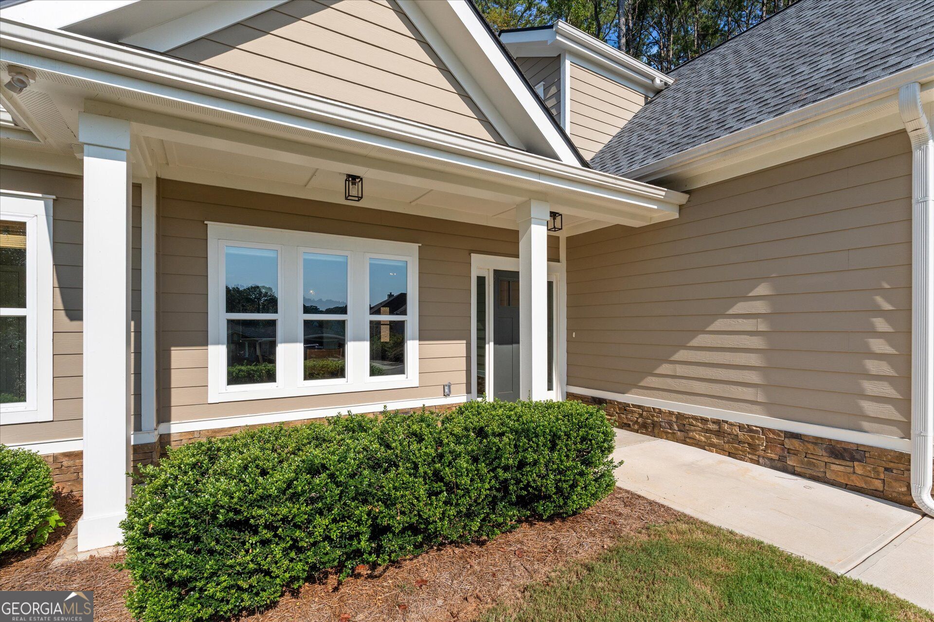 2406 Battle DR