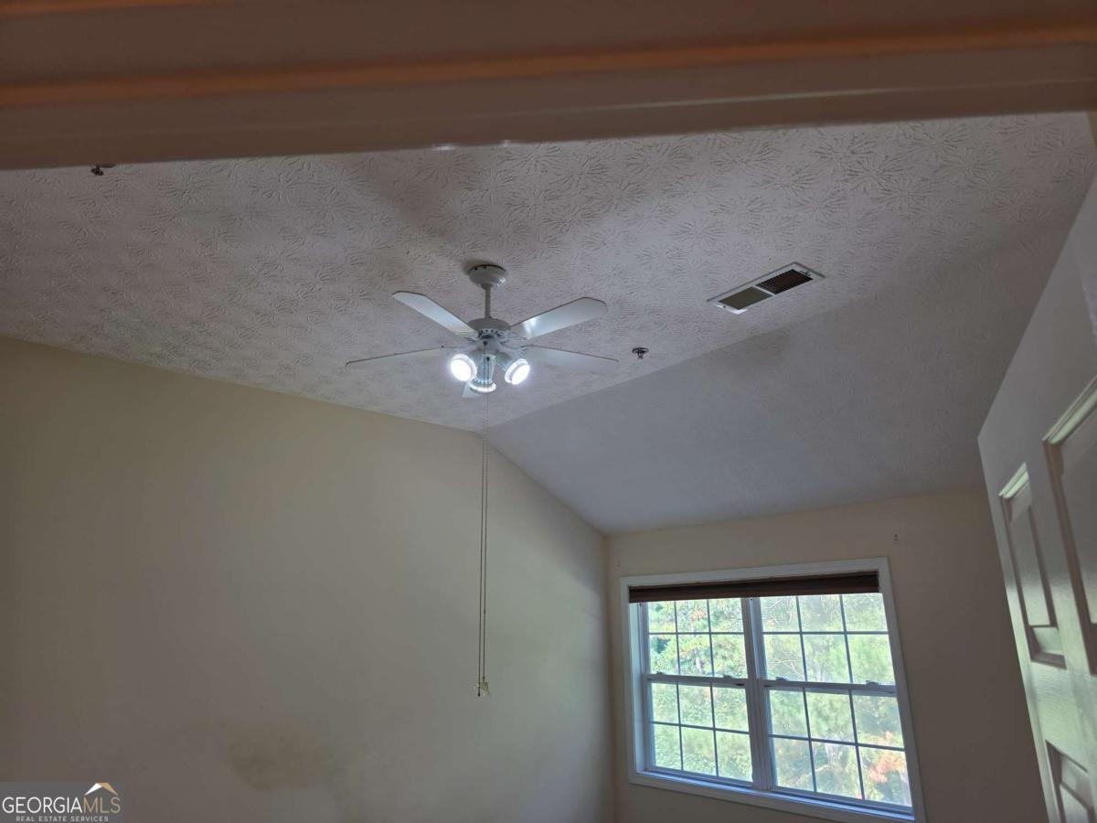 4355 Orchard Park CT