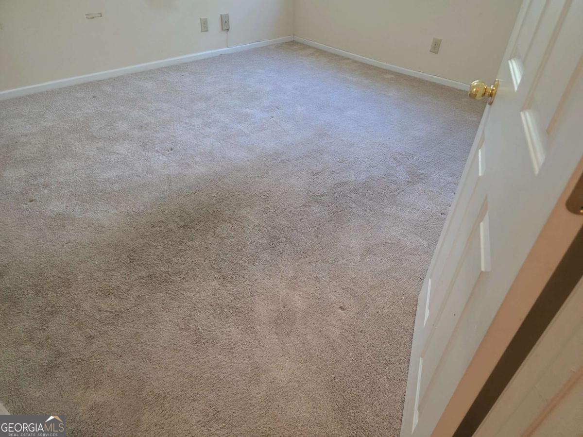 4355 Orchard Park CT