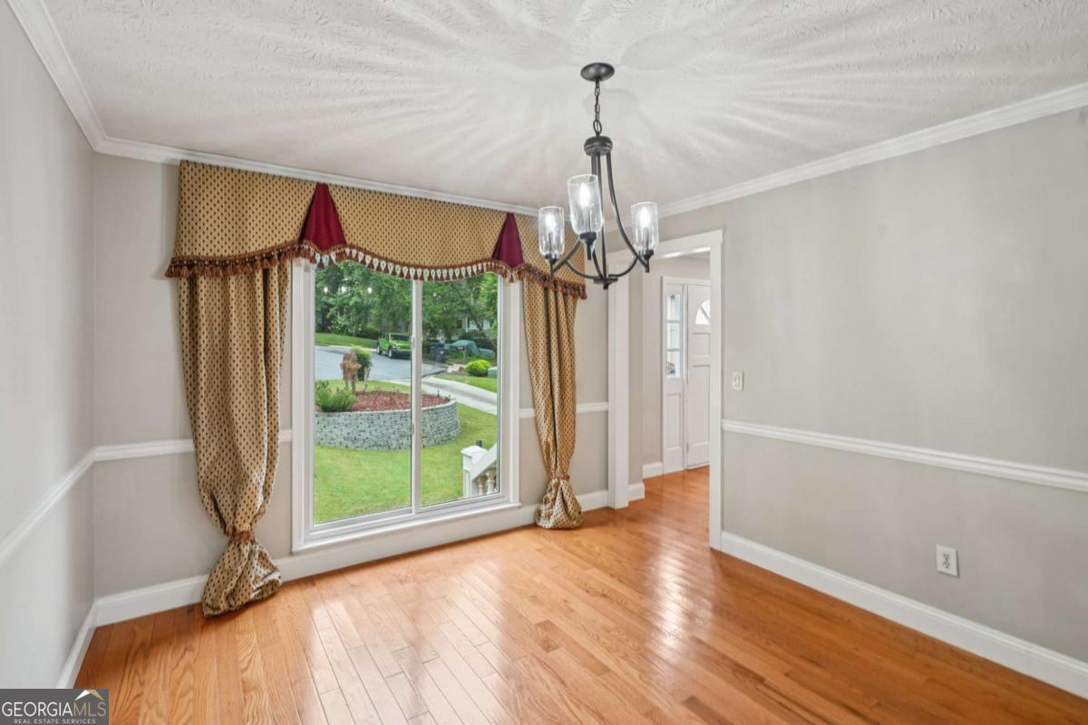 2101 Dawn CT