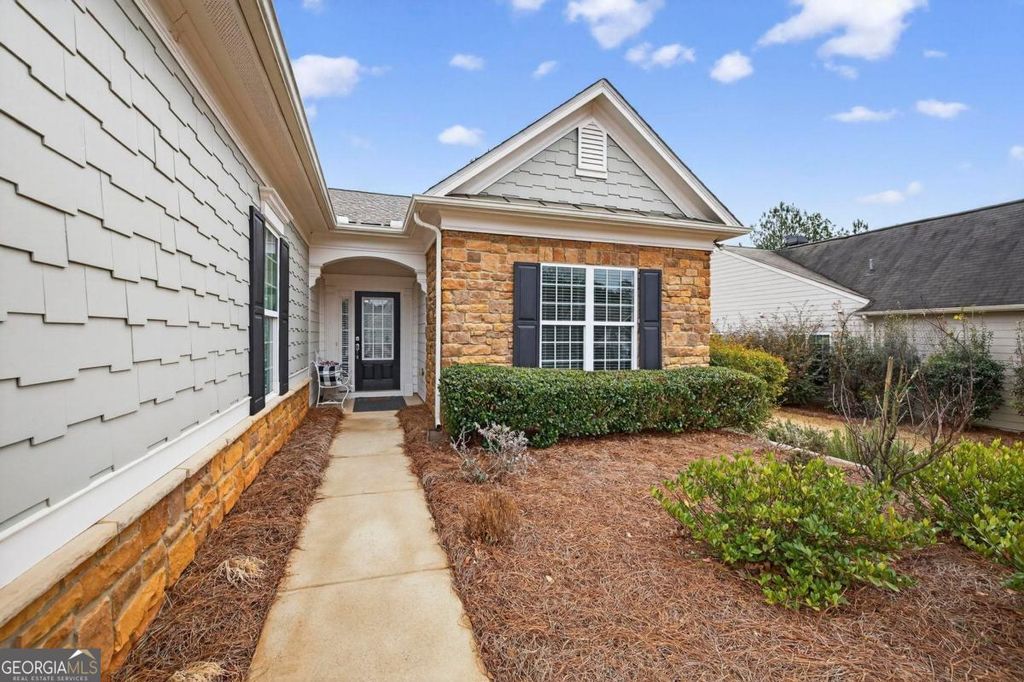 Photo of 1000 Askew Station Bend, Greensboro, GA 30642 (MLS # 10689754)