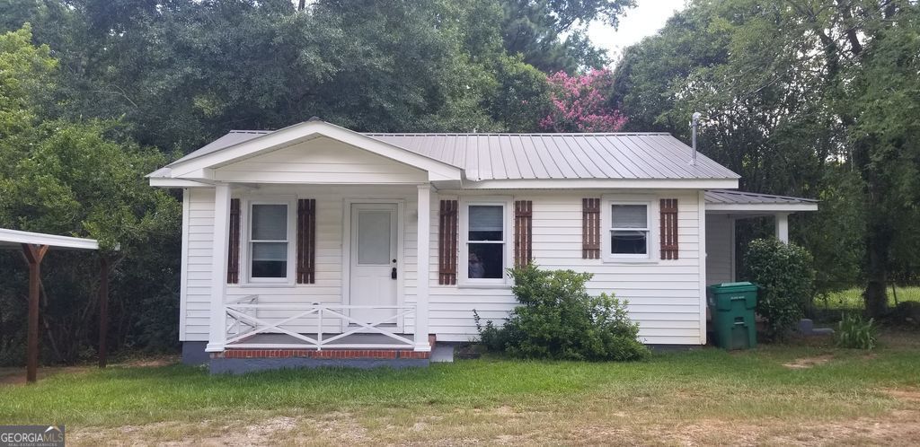 Photo of 121 Pine Avenue SE, Milledgeville, GA 31061 (MLS # 10774911)