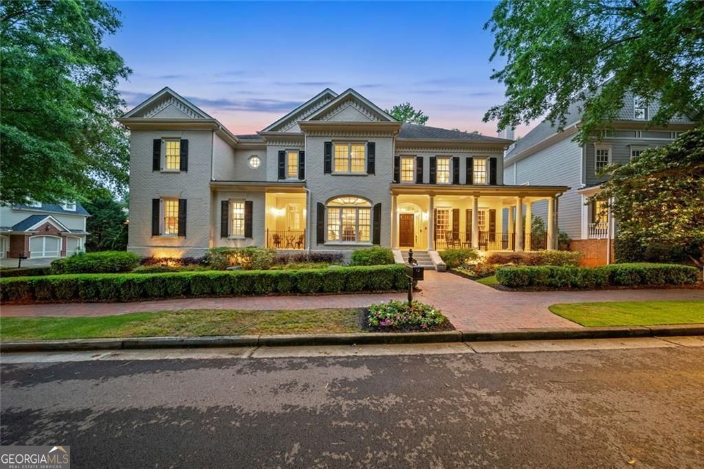 8109 Lawnview