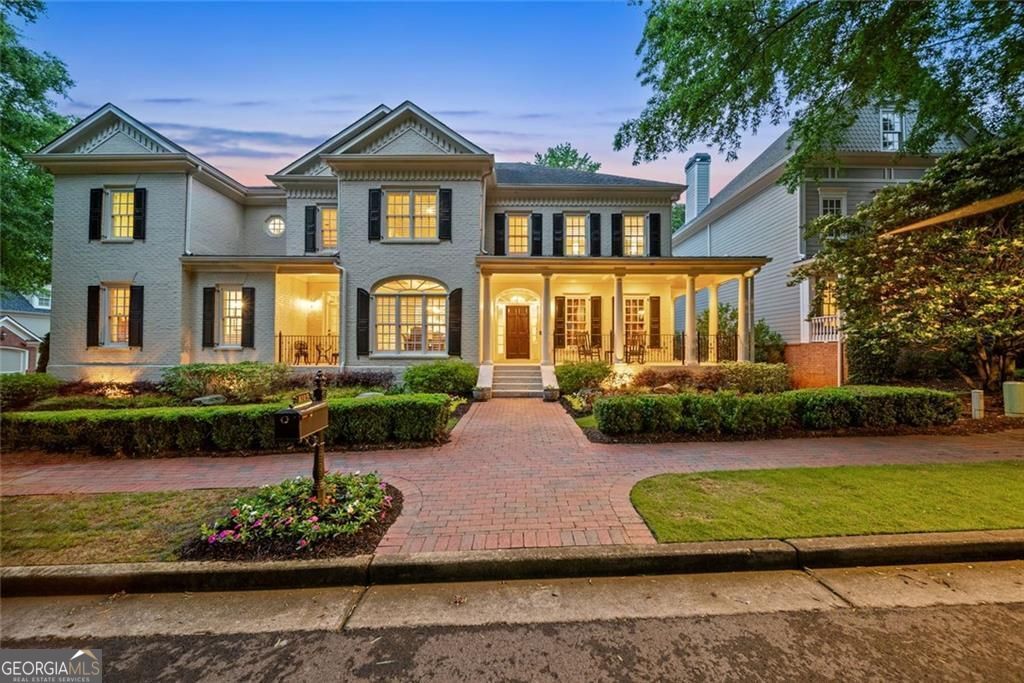 8109 Lawnview
