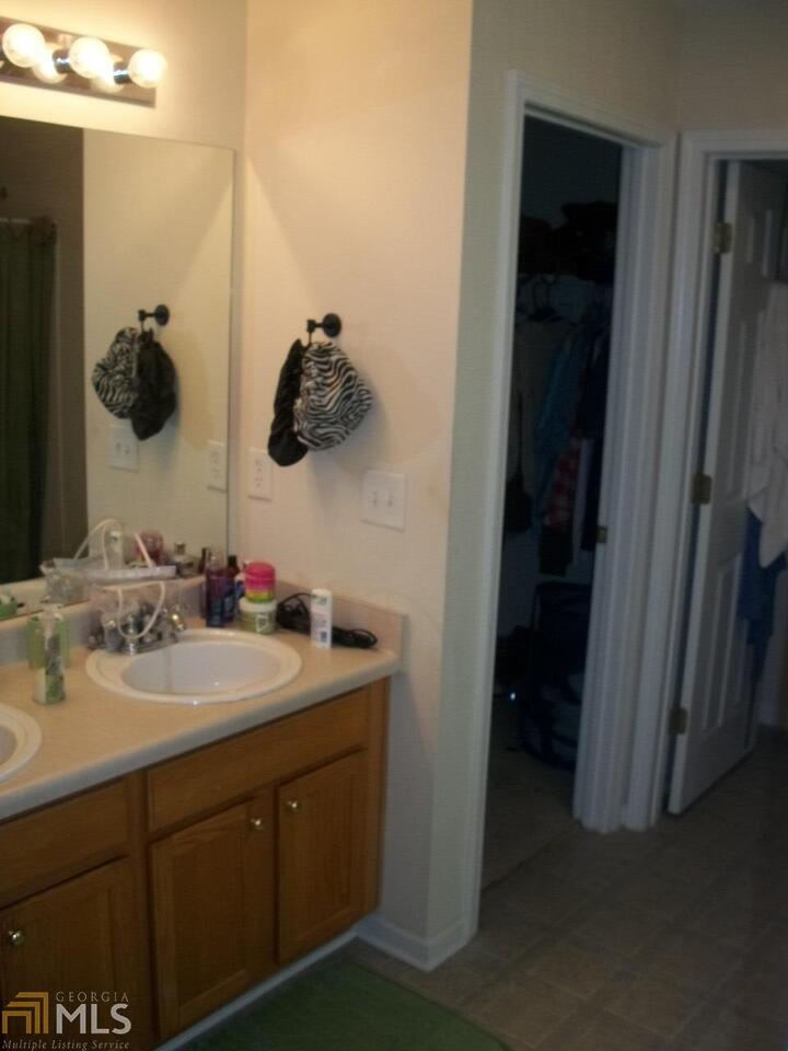 Hickory Lane - Residential