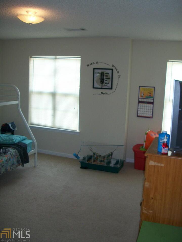 Hickory Lane - Residential