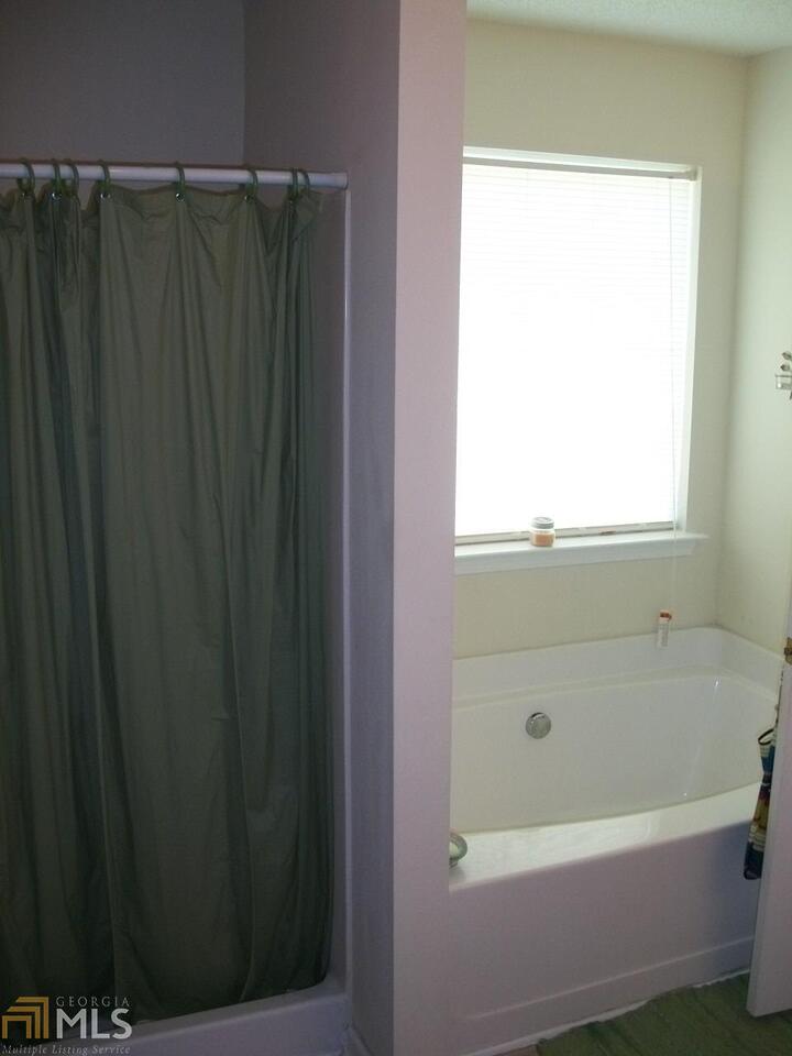 Hickory Lane - Residential
