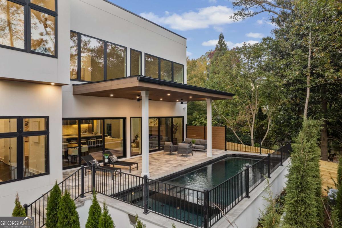 19 Spruell Springs RD NE