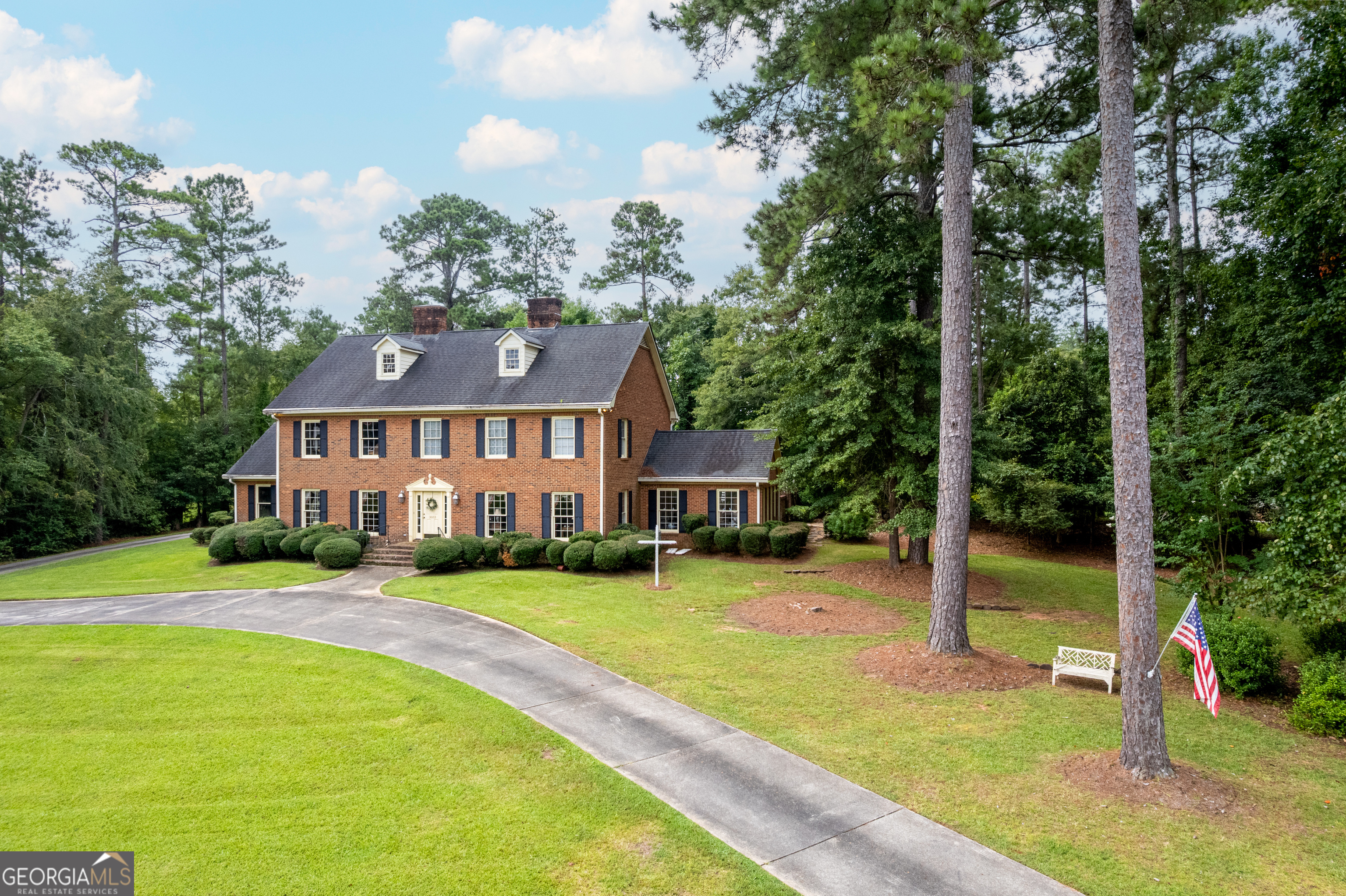 3683 Sussex CT