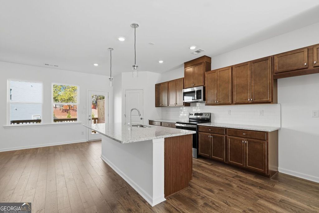 Photo of 6121 Wayburn Street, Tucker, GA 30084 (MLS # 10665040)