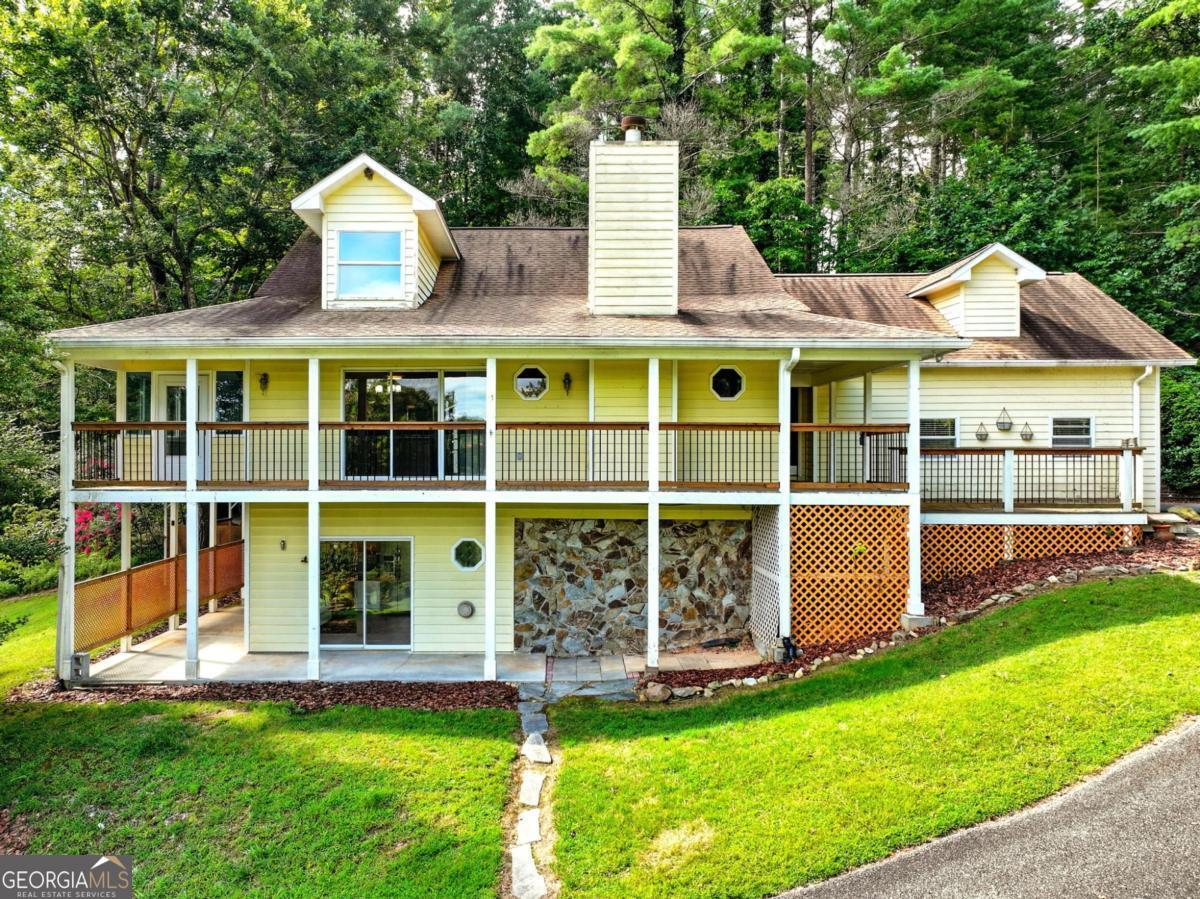 27 Twin Brook DR