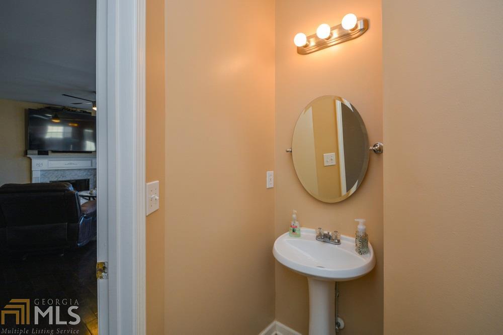 Parkwood At Brookstone - Residential