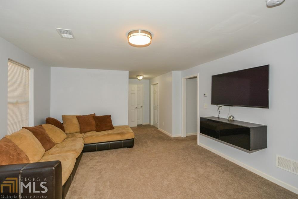 Parkwood At Brookstone - Residential
